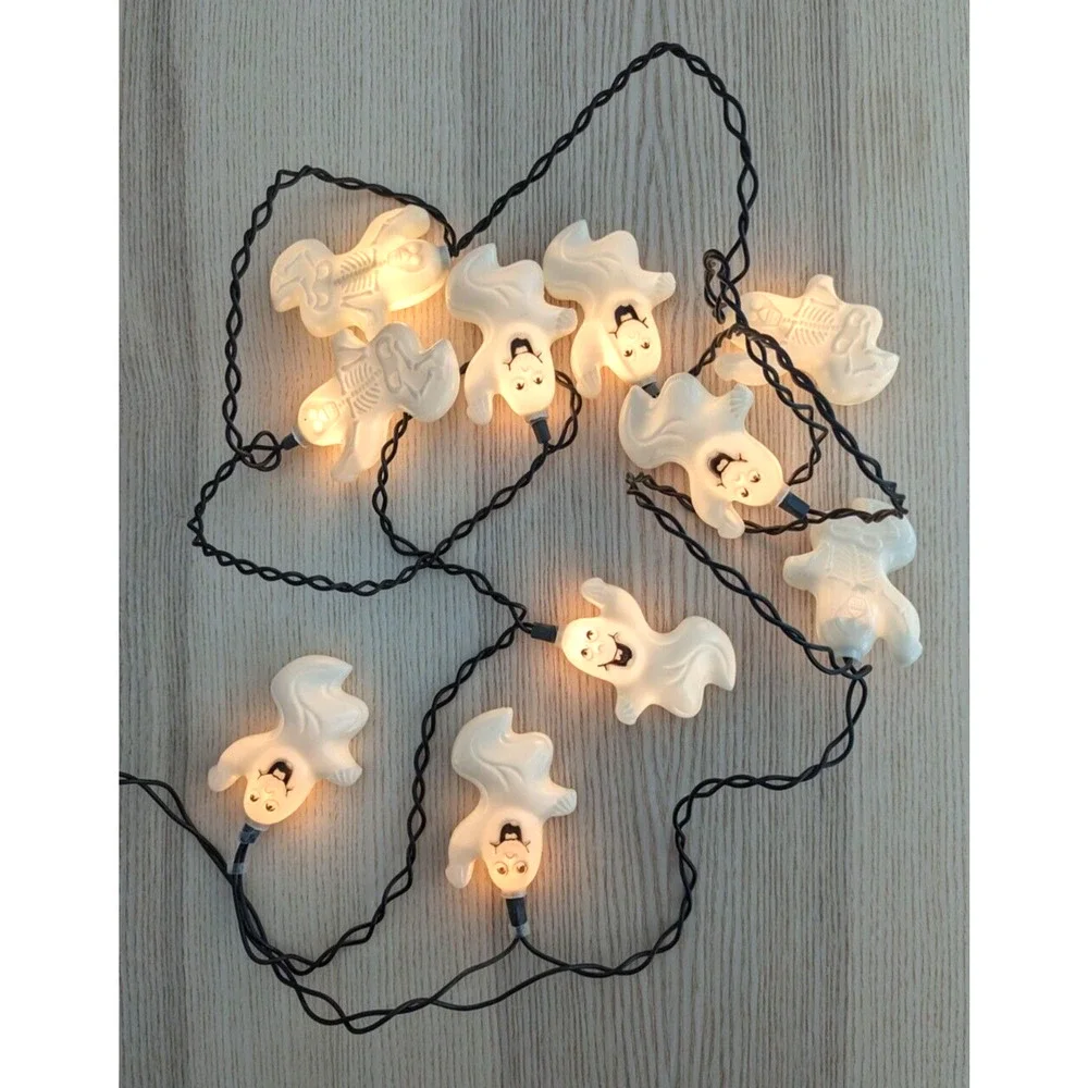 Vtg Eerie Descents Glowing Ghoulish Ghosts Blow Mold Halloween String Light Rare